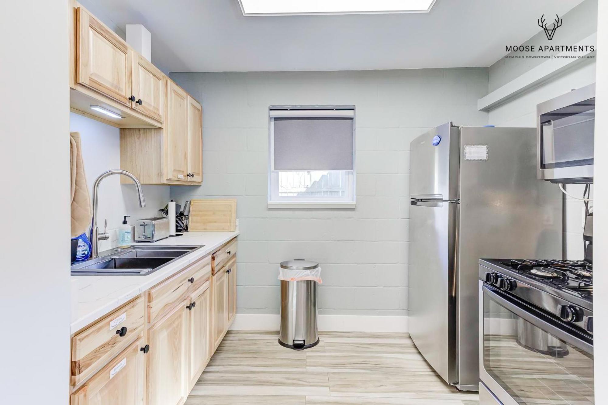 The Moose #6 - Modern Luxe Studio With Free Parking & King Bed Memphis Extérieur photo